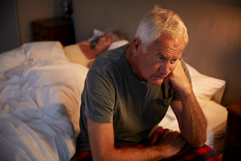 Нарушение сна у пожилых людей